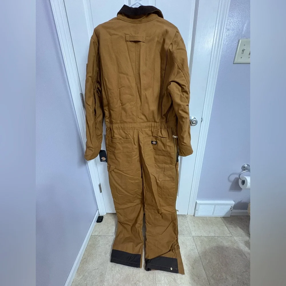 Dickies. size MR. Color- Tan - Picture 2 of 3